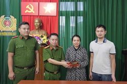 Gương người tốt việc tốt