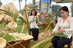 Lễ hội Cúng dừa của người Khmer sẽ được tái hiện tại Hà Nội
