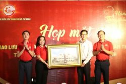 Học tập và làm theo Bác bằng những việc làm cụ thể, thiết thực