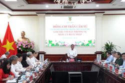 Cần tập trung nguồn lực, tham mưu và thực hiện tốt nhiệm vụ tổng rà soát văn bản quy phạm pháp luật