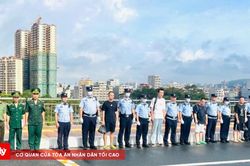 Trao trả 5 c&ocirc;ng d&acirc;n Trung Quốc nhập cảnh tr&aacute;i ph&eacute;p