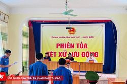 Lĩnh án vì rủ nhau góp tiền mua ma túy về sử dụng