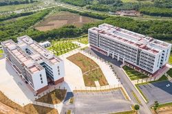 Bộ Chính trị: Giảm tối thiểu 20% đầu mối cơ sở giáo dục đại học trước tháng 4/2027