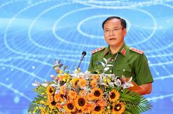 Cảnh báo bẫy mua bán người trên mạng, cần 'kháng thể số'