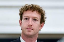 Mark Zuckerberg: Mỹ không nên cấm AI Trung Quốc