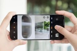 Công dụng 'ẩn' bất ngờ của camera điện thoại