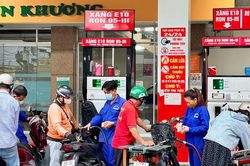 Giảm trung gian xăng dầu, tăng trách nhiệm đầu mối