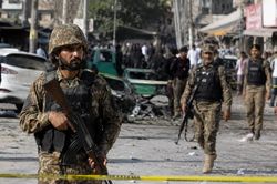 7 cảnh s&aacute;t thiệt mạng trong vụ tấn c&ocirc;ng ở miền Bắc Pakistan