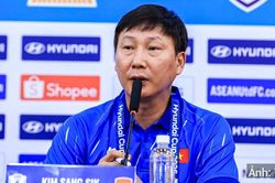 HLV Kim Sang Sik: 'Đội tuyển Việt Nam quyết tâm nối dài mạch bất bại tại Mỹ Đình'