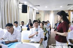 N&acirc;ng cao kiến thức, hỗ trợ bảo vệ quyền lợi th&agrave;nh vi&ecirc;n