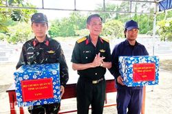 Bộ Chỉ huy Qu&acirc;n sự tỉnh An Giang động vi&ecirc;n lực lượng lấy mẫu h&agrave;i cốt liệt sĩ phục vụ gi&aacute;m định ADN