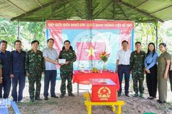 Ki&ecirc;n Lương tăng cường phối hợp hỗ trợ Đội K92 quy tập h&agrave;i cốt liệt sĩ
