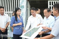 Phó Bí thư Tỉnh ủy An Giang Trần Thị Thanh Hương chỉ đạo tháo gỡ vướng mắc dự án cầu Kênh 3