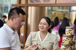 Đặc sản Đà Nẵng tìm đường vào hành lý du khách
