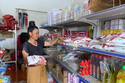 Không để thiếu hàng hóa trong mùa mưa lũ