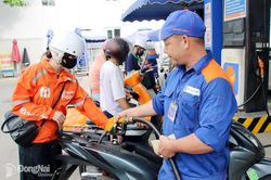 Giá xăng, dầu tiếp tục tăng