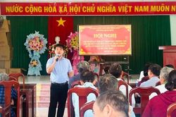 Phường Bình Định tập huấn kỹ thuật chăm sóc cây trồng và sử dụng thuốc bảo vệ thực vật an toàn