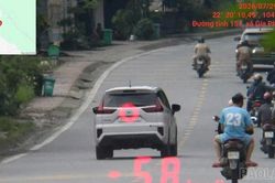 Cảnh sát giao thông Lào Cai xử lý công dân nước ngoài vi phạm quy định khi điều khiển ô tô