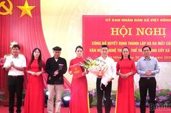 Việt Hồng ra mắt Câu lạc bộ Văn hóa - Nghệ thuật - Thể thao nòng cốt