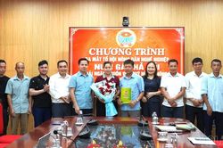 Võ Lao ra mắt mô hình chăn nuôi gà thả vườn, giải ngân 1 tỷ đồng Quỹ Hỗ trợ nông dân
