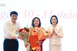 Ph&oacute; Chủ tịch Quốc hội Nguyễn Thị Thanh dự Phi&ecirc;n họp to&agrave;n thể của Ủy ban Văn h&oacute;a v&agrave; X&atilde; hội