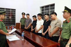 Khởi tố thêm 5 tài xế trong vụ án nhập cảnh trái phép