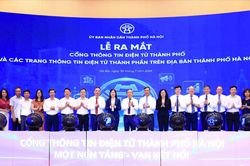 Hà Nội ra mắt Cổng thông tin, tích hợp 140 trang điện tử