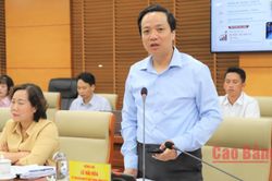 UBND tỉnh họp cho ý kiến các nội dung thành lập Trung tâm Đổi mới sáng tạo Cao Bằng