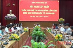 Tập huấn triển khai thủ tục hành chính của Đảng trên môi trường điện tử giai đoạn 2