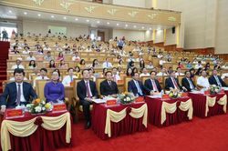 Phát hành bộ tem bưu chính kỷ niệm 300 năm Ngày sinh Danh nhân văn hóa Lê Quý Đôn