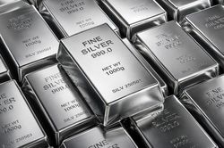 Giá bạc hôm nay 30/7: Bạc trong nước tăng nhẹ, thế giới vượt 58 USD/ounce