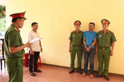 Bắt gã côn đồ say rượu chém 2 cán bộ công an xã ở Quảng Trị