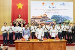 Đoàn tàu di sản mở rộng không gian liên kết du lịch miền Trung