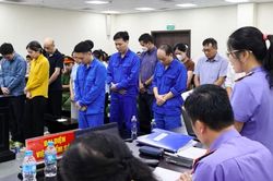 Mức án nghiêm khắc đối với các bị cáo cầm đầu vụ sản xuất thực phẩm chức năng giả
