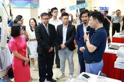 Kết nối công nghệ, xây dựng hệ sinh thái y tế thông minh