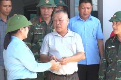 [Video] Lai Châu bàn giao 7 căn nhà đầu tiên cho người dân vùng lũ Mường Than