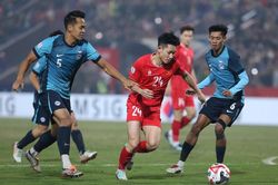 Đua ngôi đầu lẫn đua hiệu số