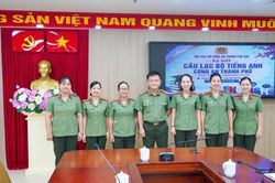 Công an TP Huế xây dựng môi trường học tiếng Anh cho cán bộ, hội viên