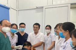 GS.BS Nguyễn Văn Chương: Từ chiến sĩ 'nhẹ cân' đến chuyên gia chống đau