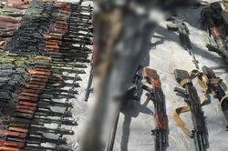 Italia cảnh báo mafia đang lùng mua hàng nghìn vũ khí biến mất ở Ukraine