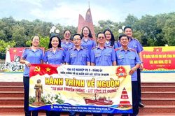 Chi bộ Nghiệp vụ 3 – Đảng bộ Viện phúc thẩm 3 sinh hoạt chuyên đề
