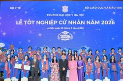 Khóa cử nhân 'đưa' sinh viên y từ giảng đường ra cộng đồng