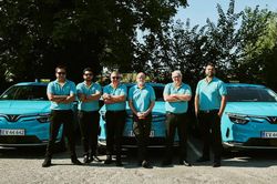 Green SM ra mắt dịch vụ taxi điện tại châu Âu