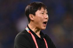 Tuyển Việt Nam đối đầu Thái Lan ở giải đấu 100 tỷ: Khó cho HLV Kim Sang Sik