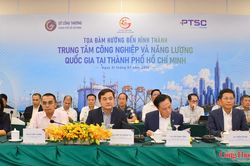 TP. Hồ Ch&iacute; Minh lấy g&oacute;p &yacute; về Đề &aacute;n Trung t&acirc;m c&ocirc;ng nghiệp năng lượng quốc gia