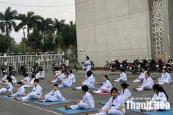 Lớp học không bục giảng 'hút' học sinh