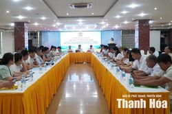 Tuyên truyền, vận động nông dân áp dụng canh tác lúa thân thiện với môi trường