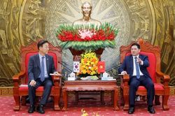Bí thư Tỉnh ủy Bắc Ninh Nguyễn Hồng Thái tiếp Bộ trưởng Bộ Đất đai, Cơ sở hạ tầng và Giao thông Hàn Quốc