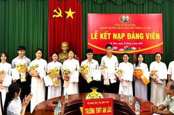 Linh hoạt tạo nguồn ph&aacute;t triển đảng vi&ecirc;n