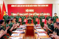 Bộ đội Biên phòng tỉnh Khánh Hòa công bố và trao các quyết định về công tác cán bộ